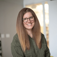 Headshot photo of Gena Wirth