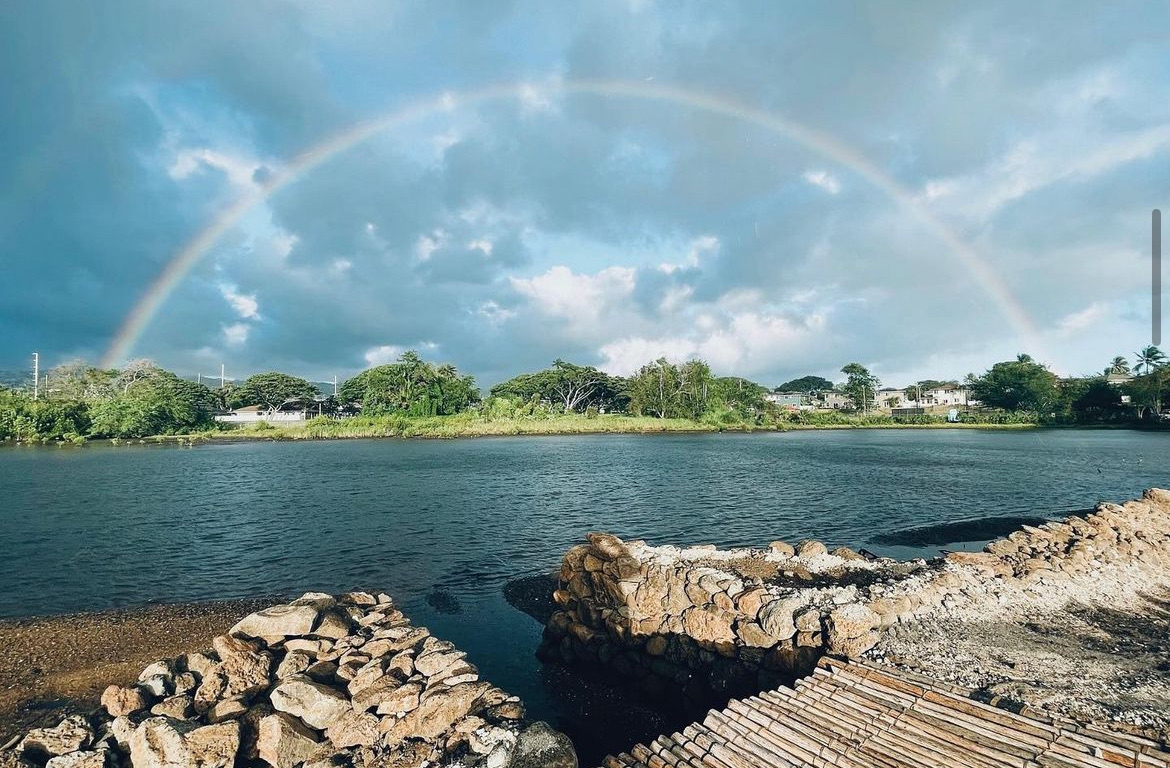 Traditional Hawaiian hale building with Uncle Francis Sinenci and his team. 